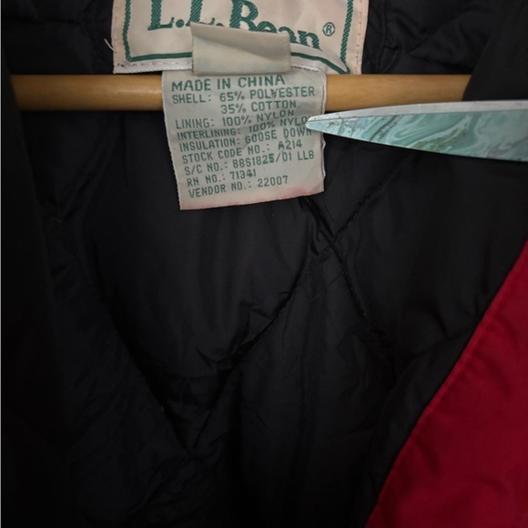 L.L. Bean, Woman’s Medium . Goose Down Insulated Vintage Jacket/Shacket. - Picture 7 of 13